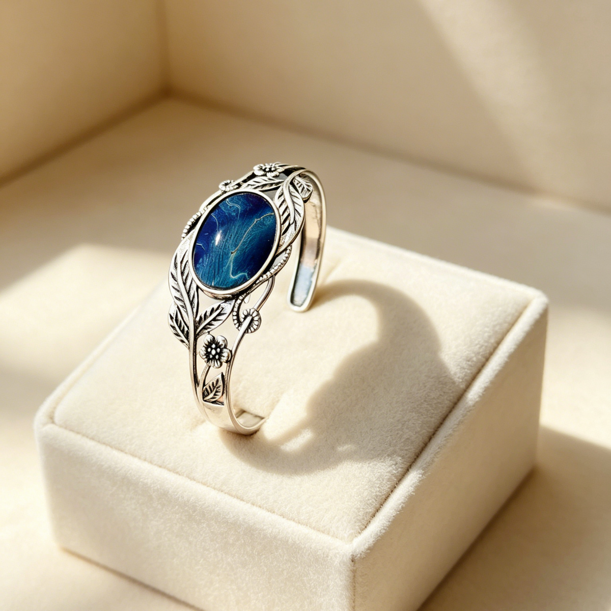 Jianzhan Artisan Jewelry: The Poetry of Fire and Clay