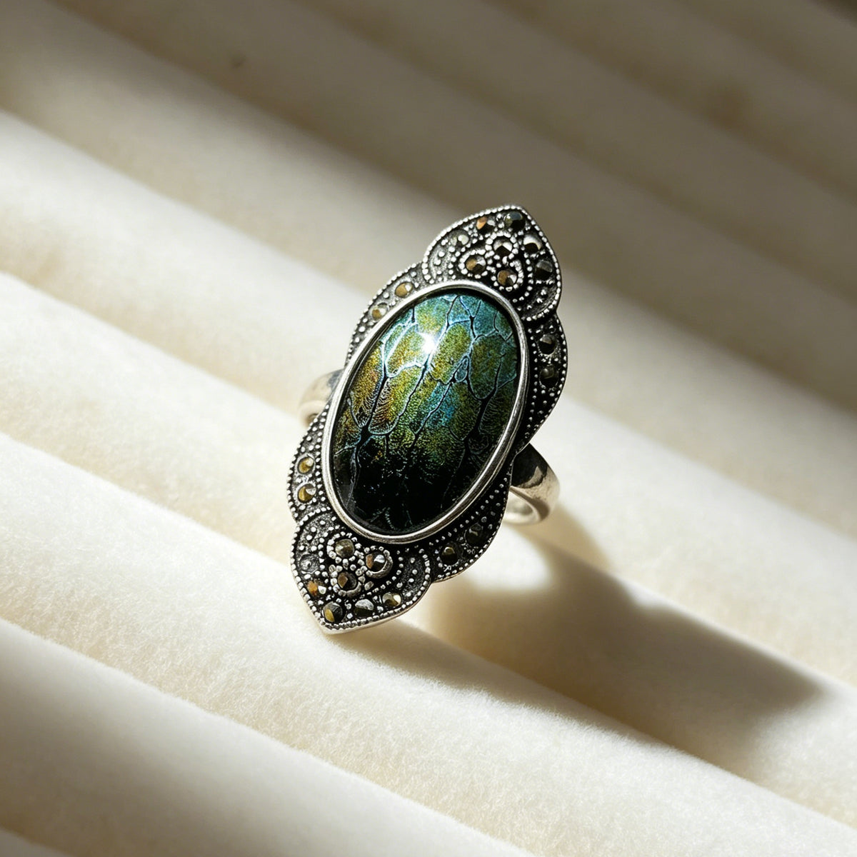 Jianzhan Artisan Jewelry: The Poetry of Fire and Clay